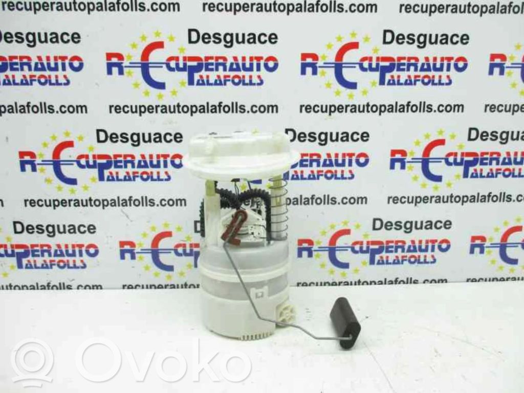 Renault Clio III Pompă combustibil în rezervor 