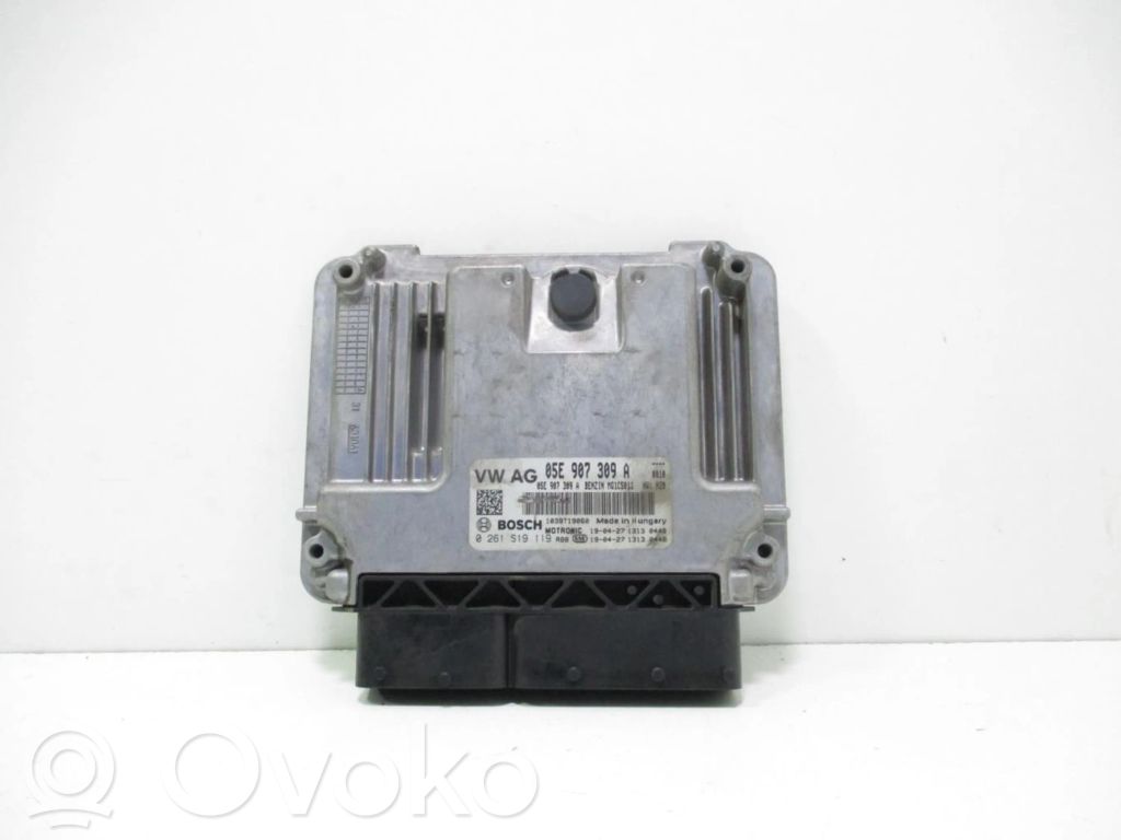 Unidad de control/módulo ECU del motor   05E907309A