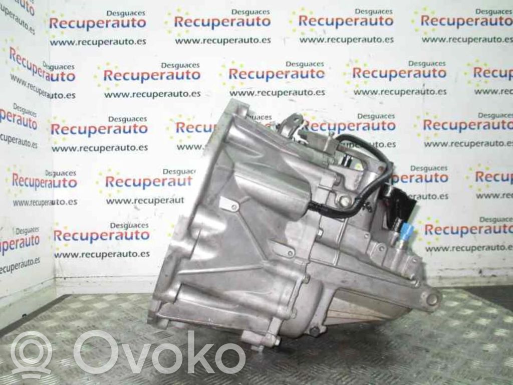Nissan Qashqai+2 Scatola del cambio manuale a 5 velocità 