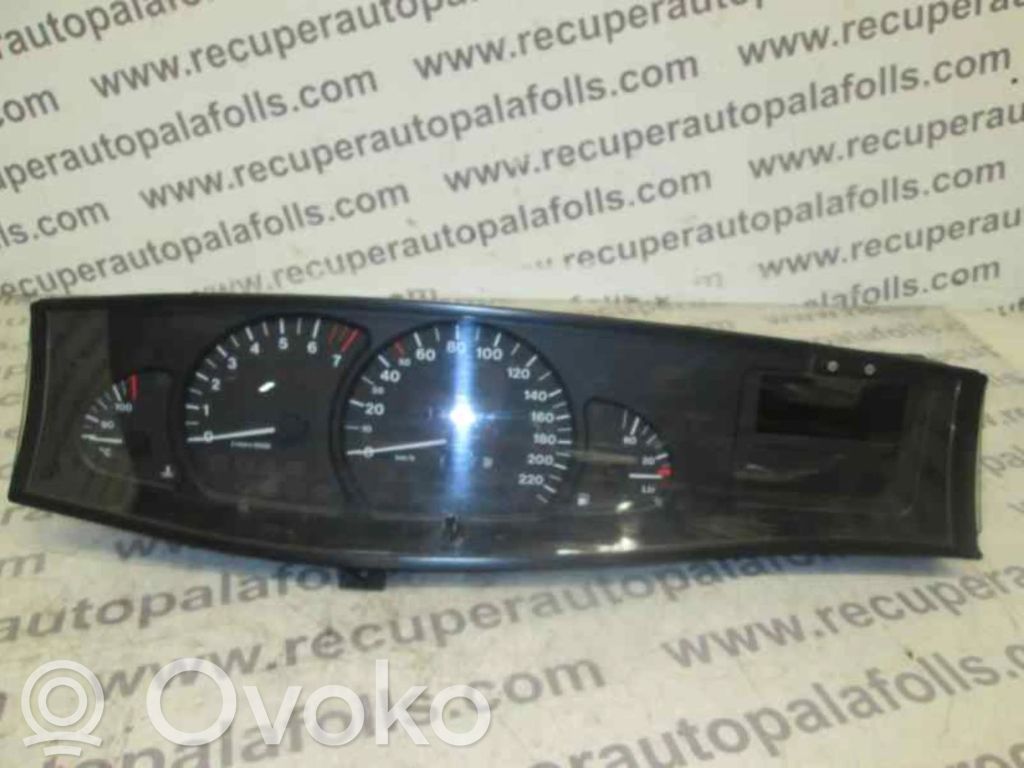 Opel Omega B1 Vitezometru (grup de instrumente) 