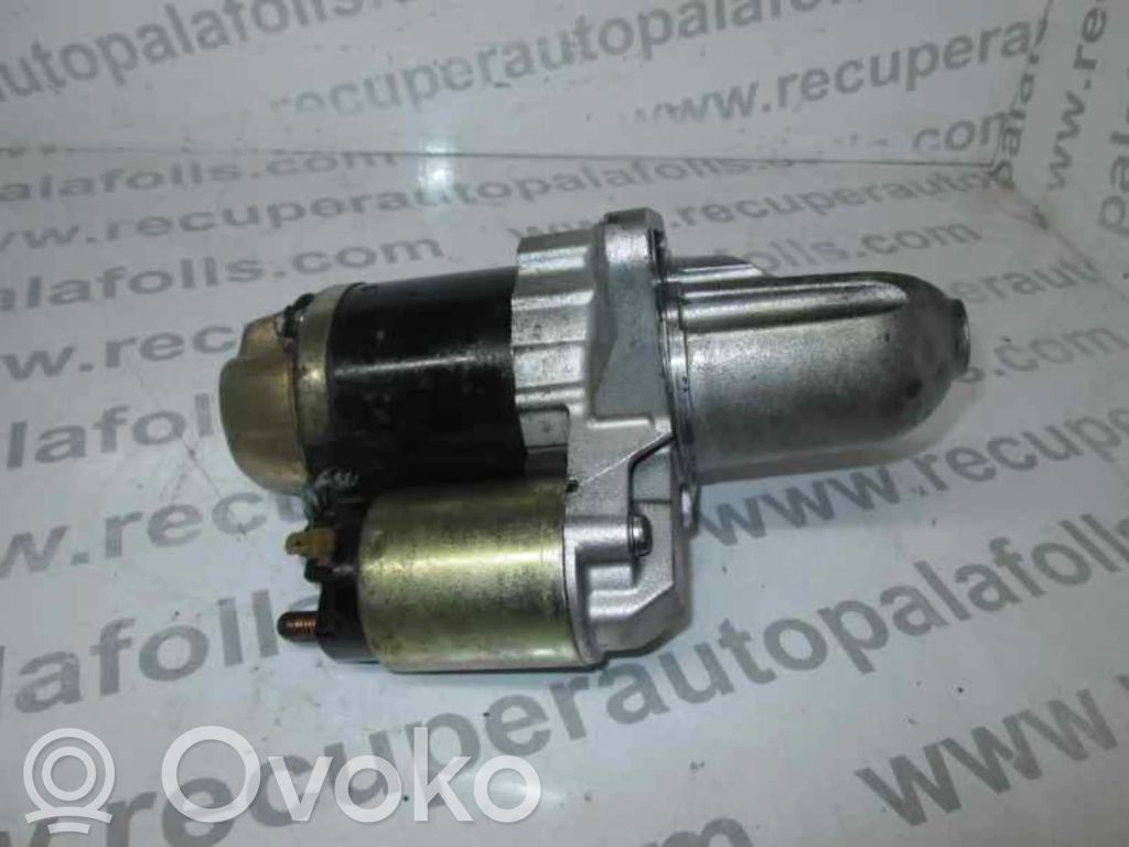 Motor de arranque   23300AA560