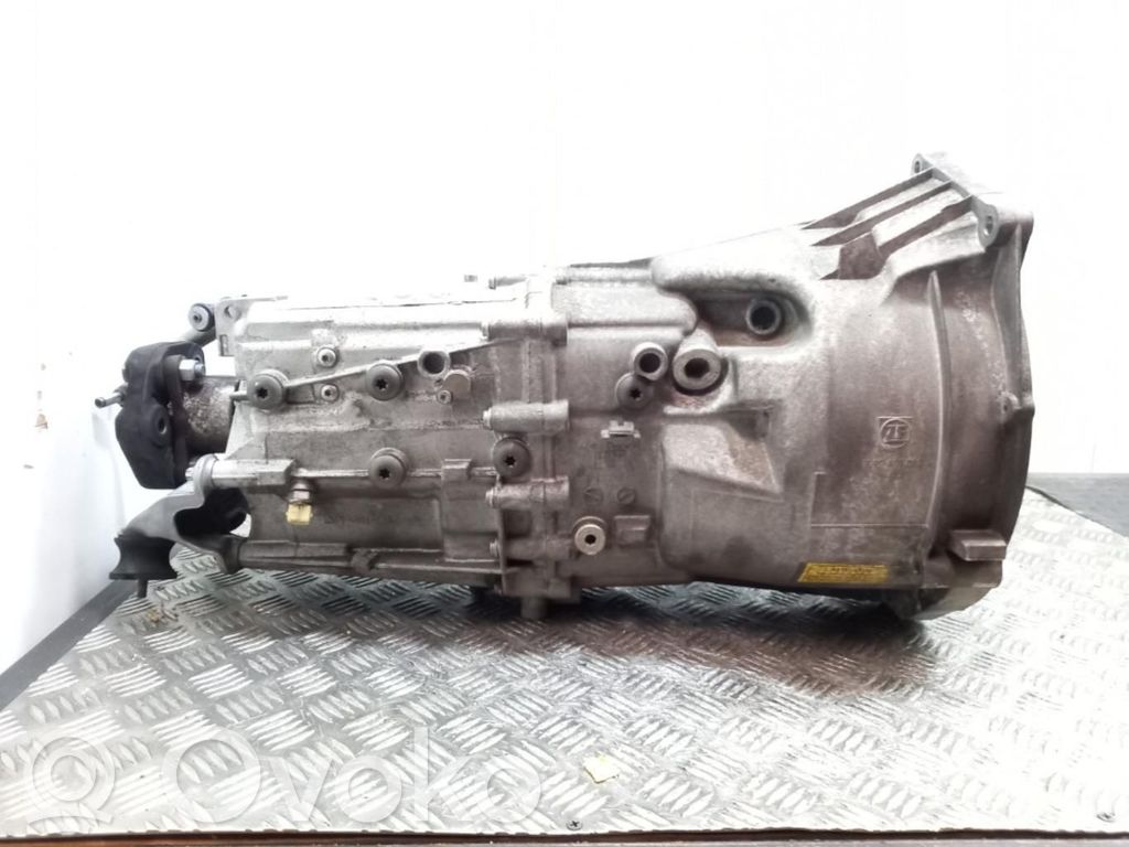 Mechaninė 5 pavarų dėžė   HED