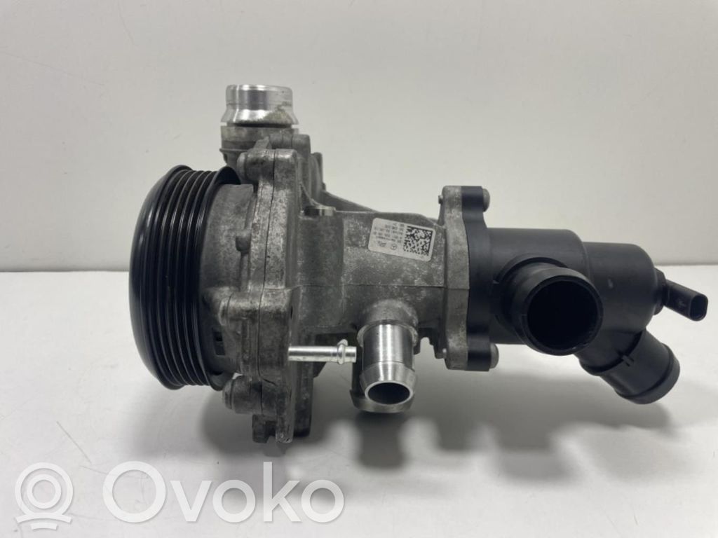 Mercedes-Benz A W176 Pompa dell’acqua