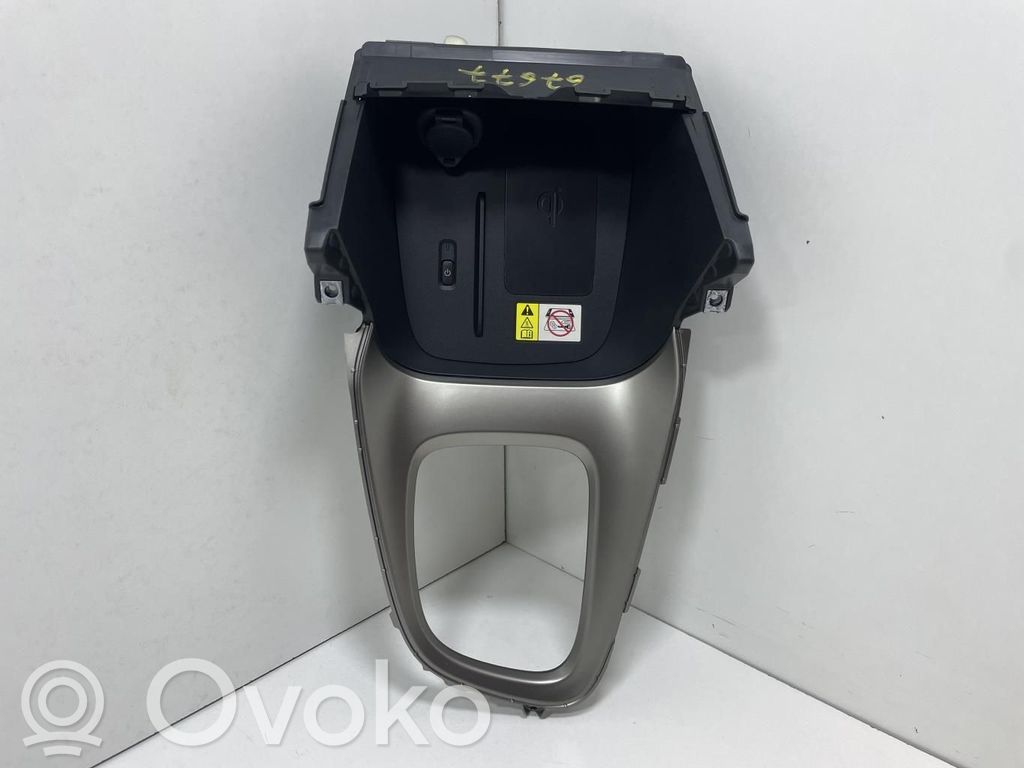 Toyota Yaris Moottorin ohjainlaite/moduuli 
