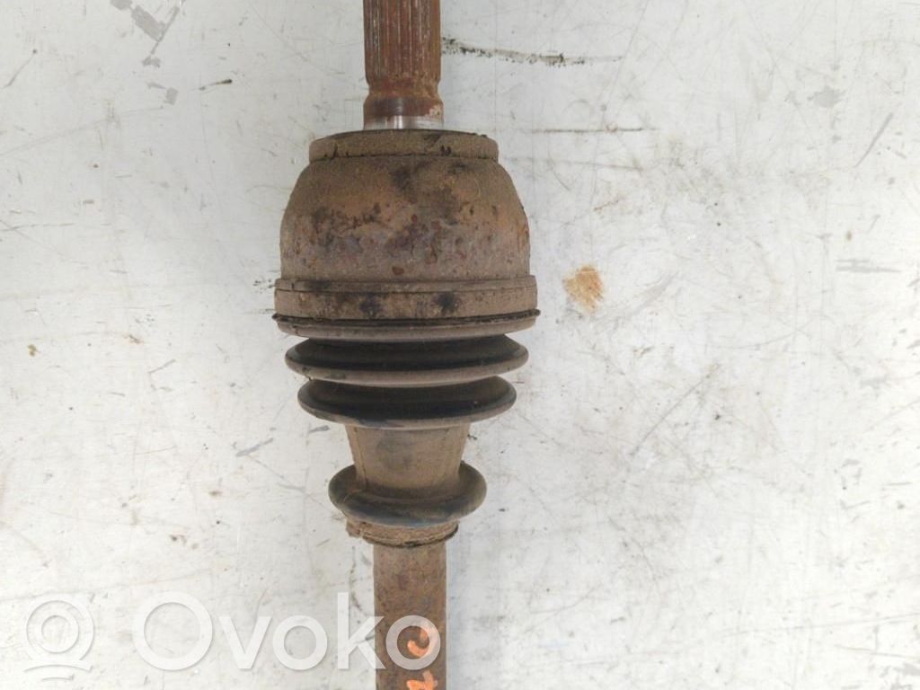 Front driveshaft   3272V2
