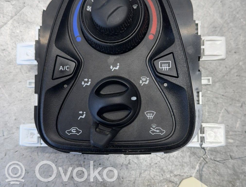 Citroen C1 Climate control unit 