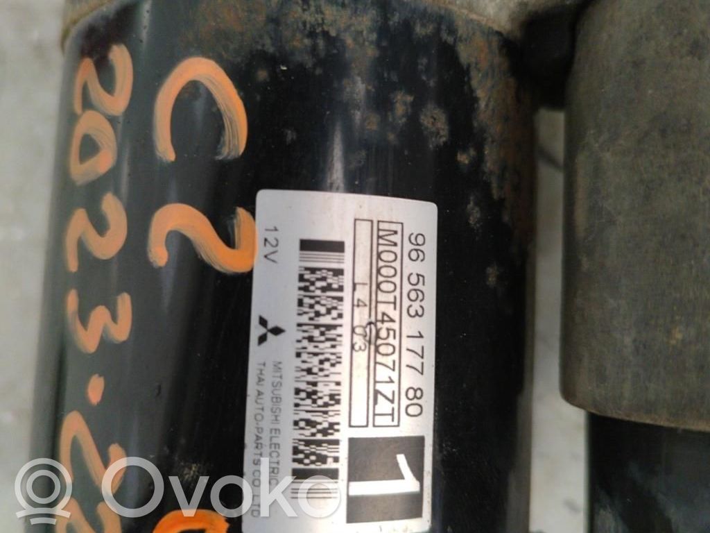 Стартер   5802M9