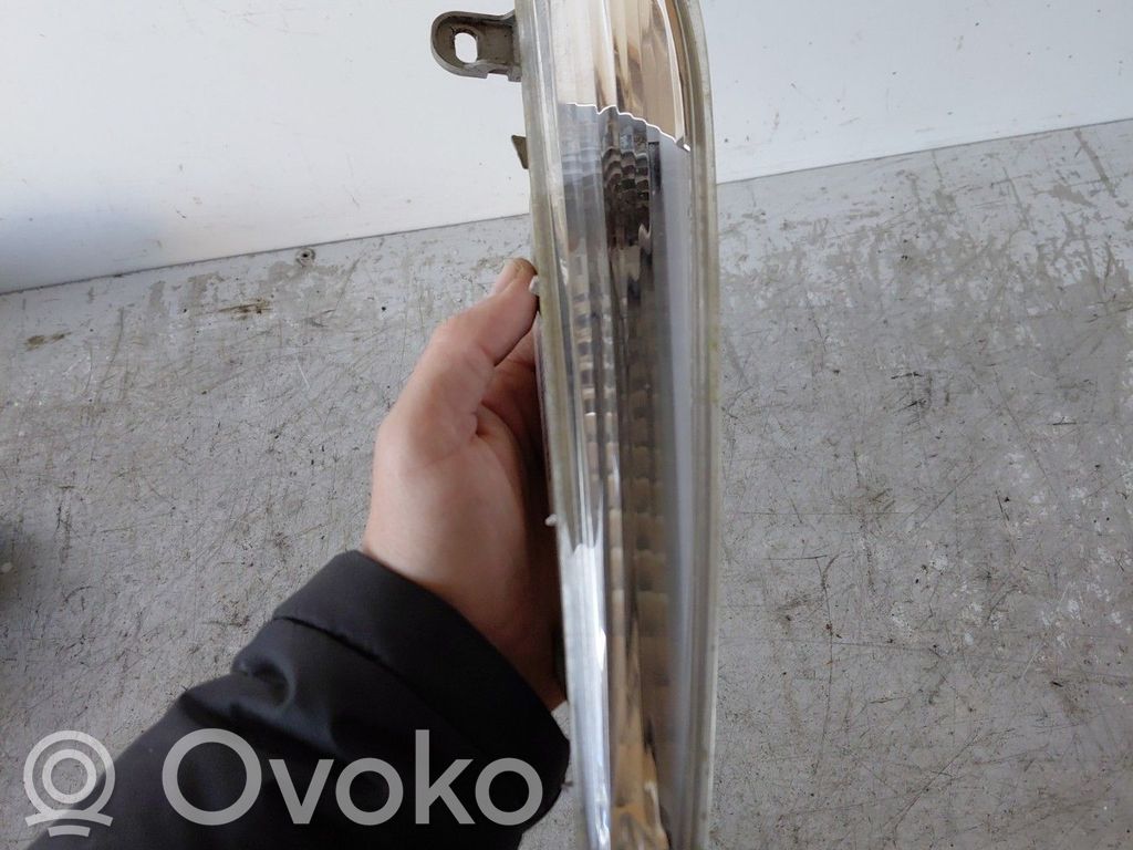 Citroen DS5 Front fender indicator light 