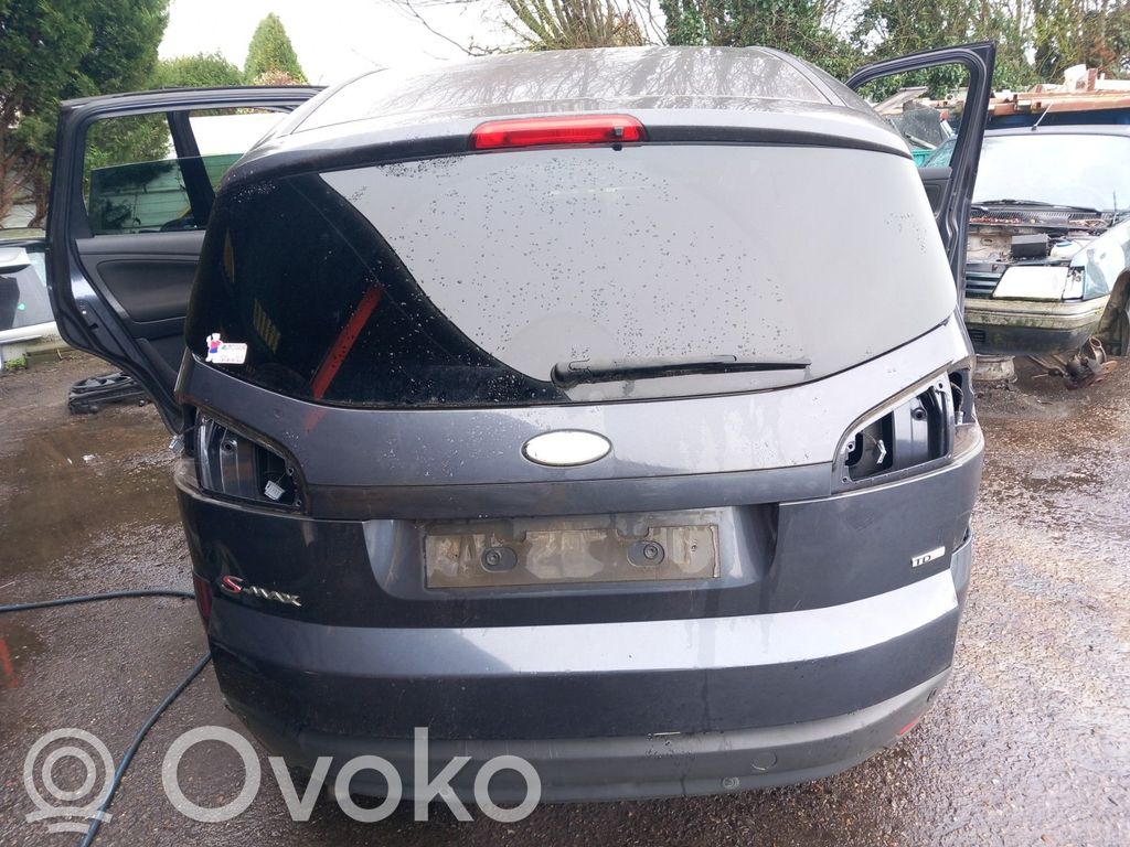 Tailgate/trunk/boot lid   1546515