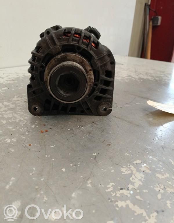 Renault Clio II Generator/alternator 