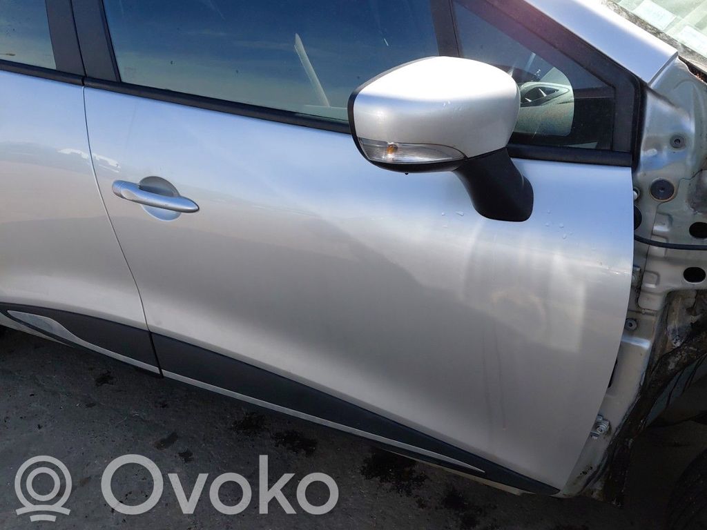 Renault Clio IV Puerta delantera 