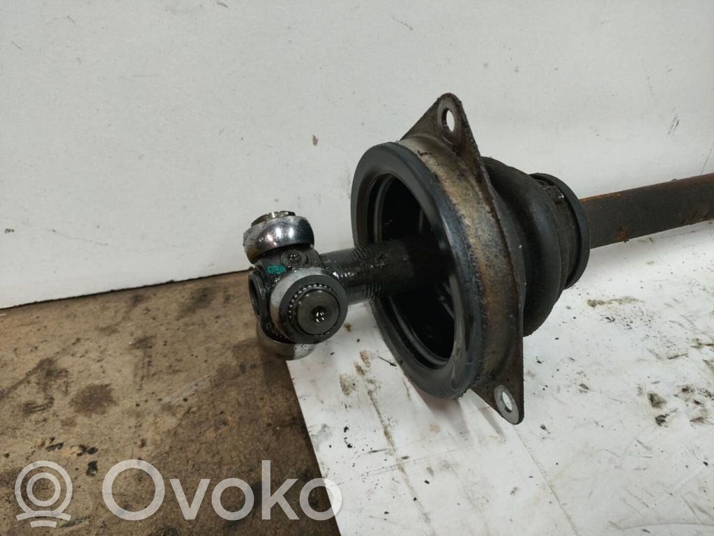 Eje de transmisión delantero   8200844447