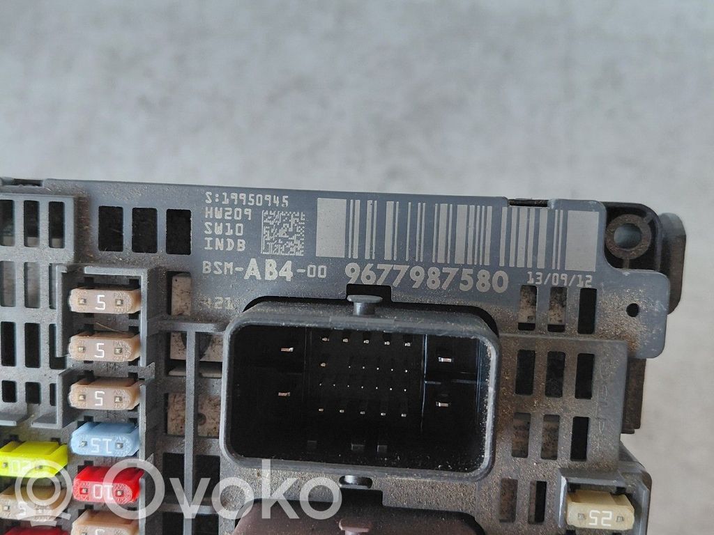 Peugeot 508 BSM Control unit 