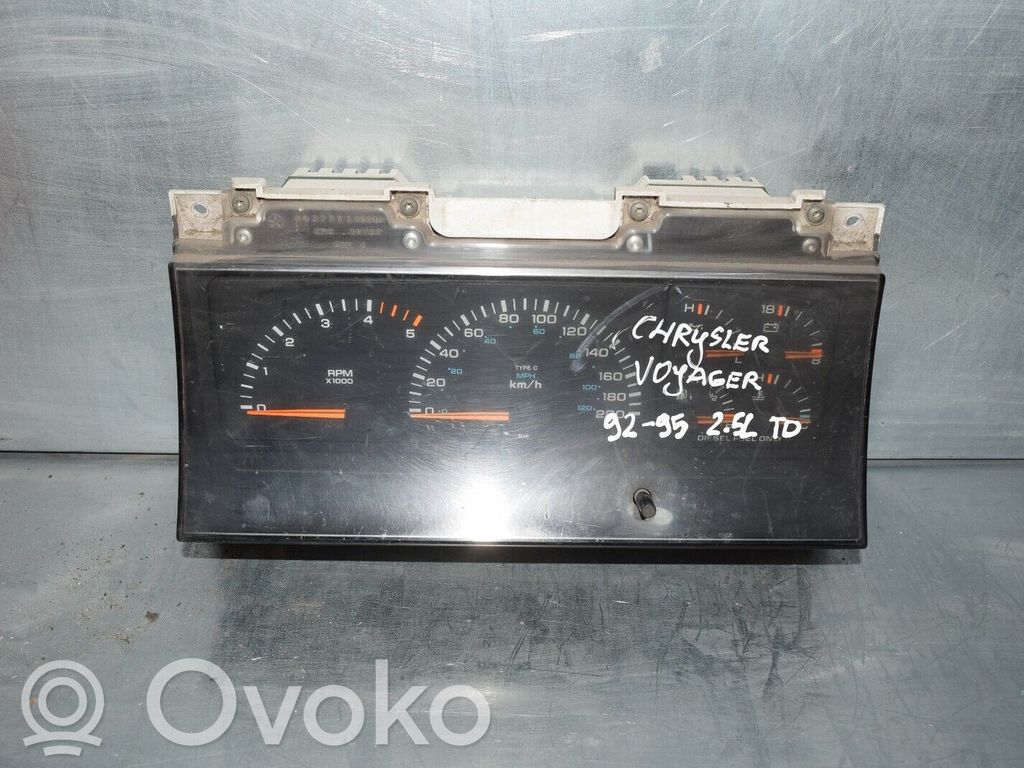 Chrysler Voyager Speedometer (instrument cluster) 