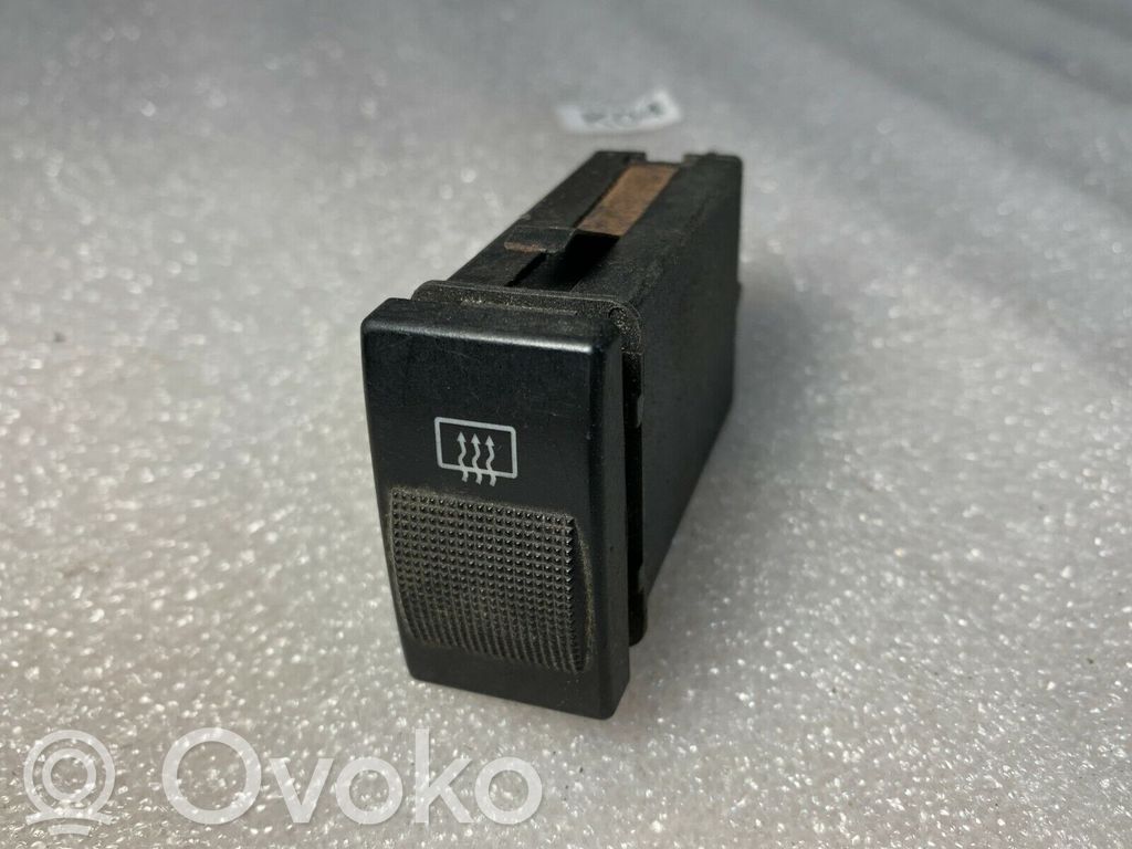 Windscreen/window heater switch   4D0941503C