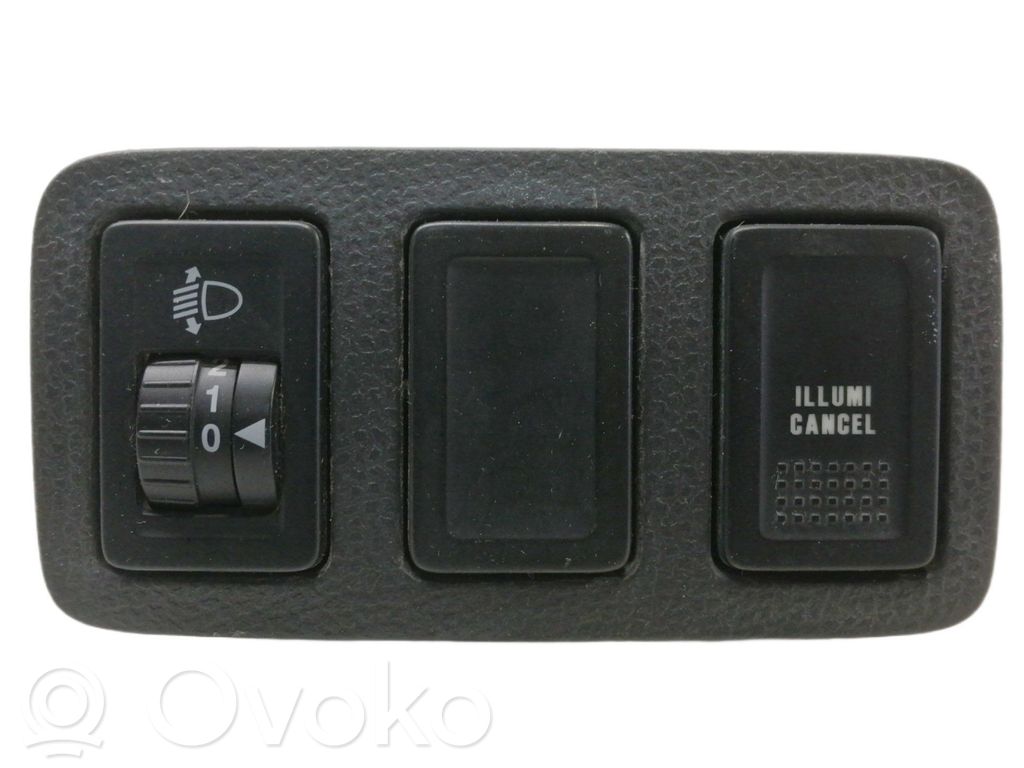 Interruptor de control del panel de luces   7331262J10