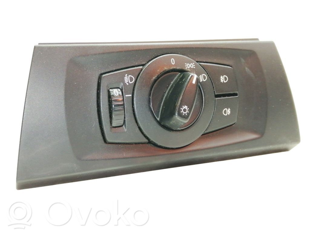 Interruptor de control del panel de luces   693279403