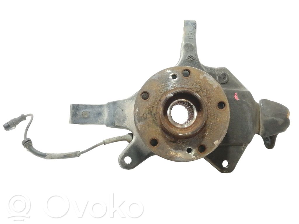 Front wheel hub spindle knuckle