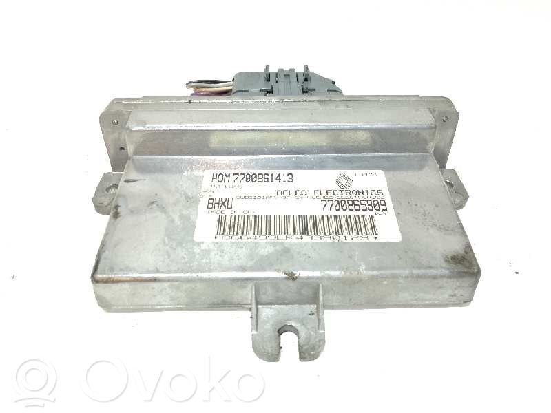 Renault 19 Engine control unit/module 