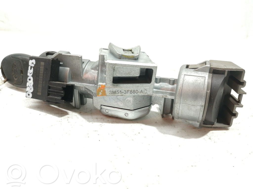 Užvedimo spynelė   3M513F880A