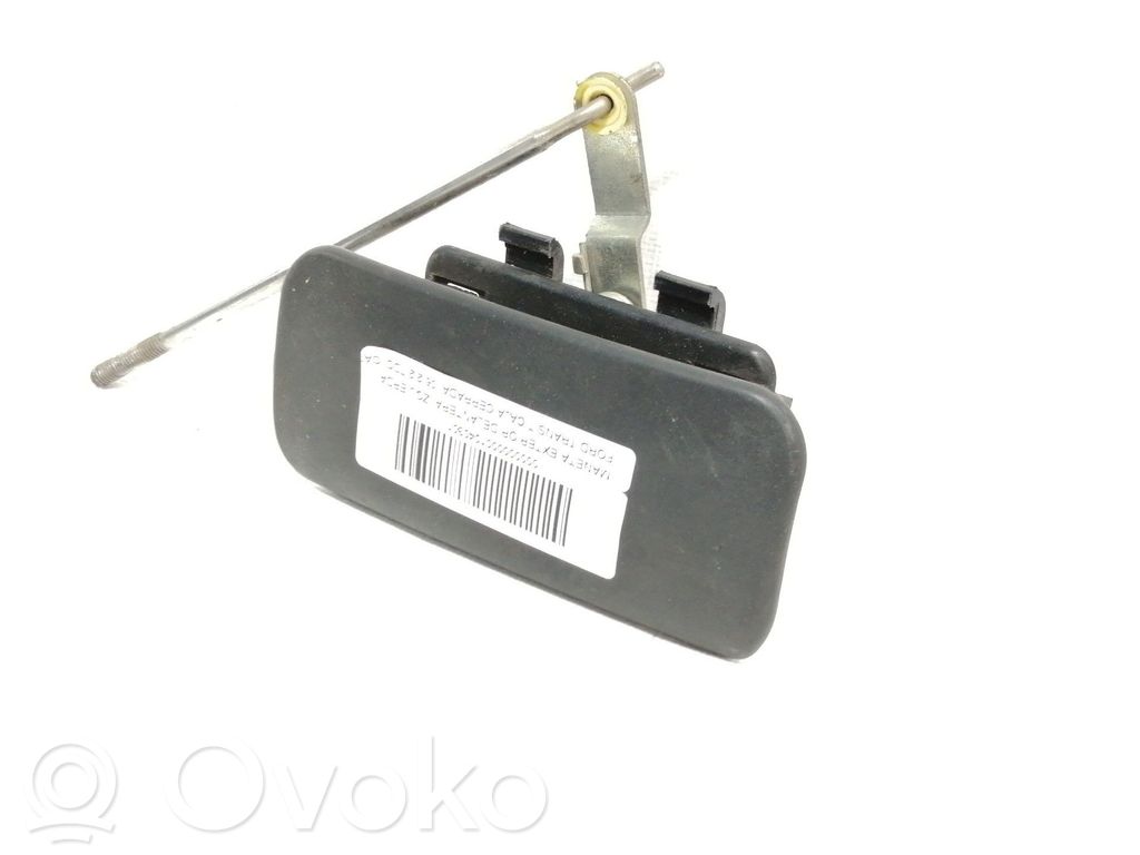 Manecilla externa puerta delantera   YC15V22401