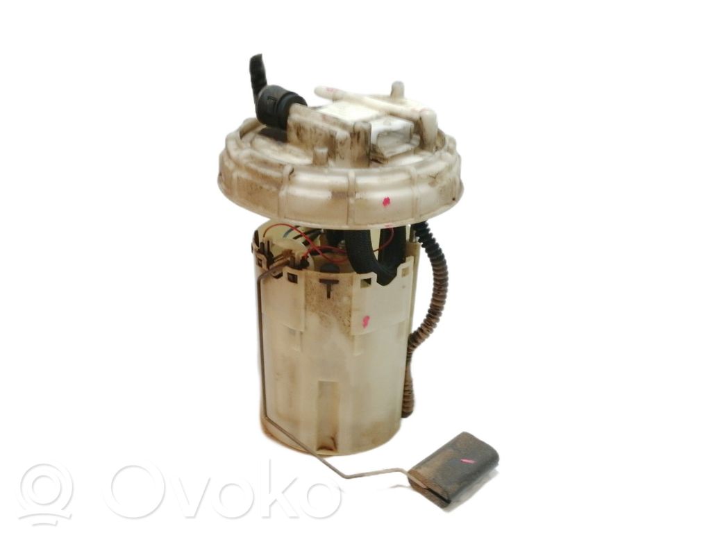 Bomba interna de combustible   0580303011,46557116