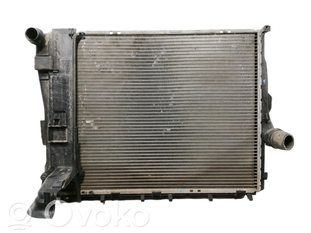BMW 3 E36 Coolant radiator 