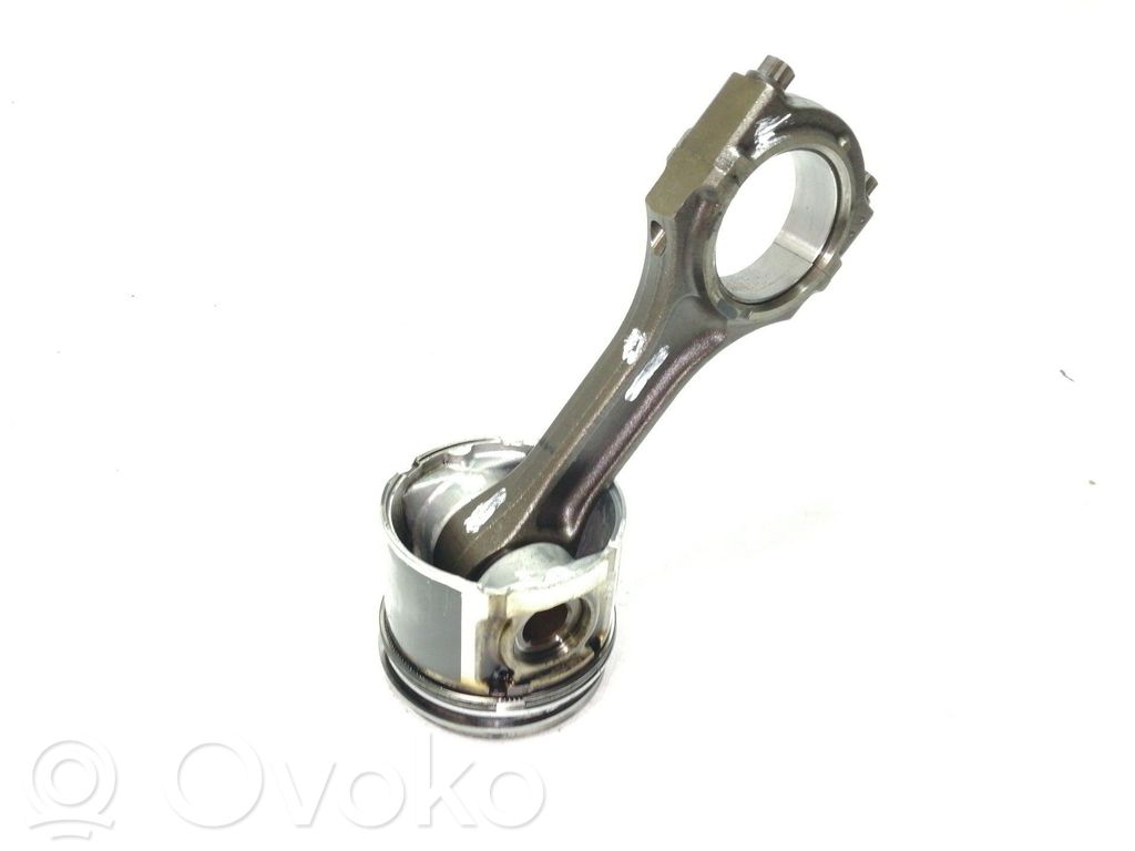 Mazda 6 Piston 