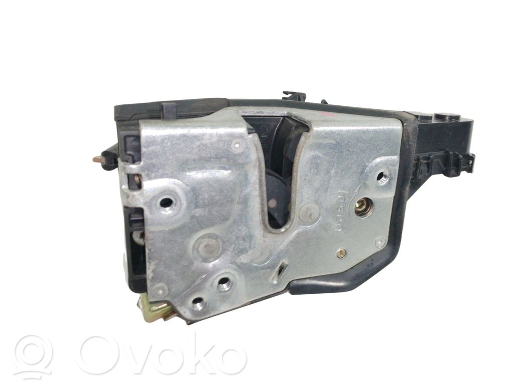 Rear door lock   246HTR