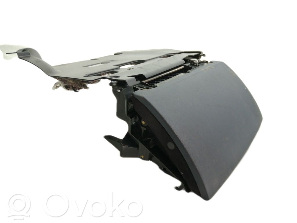 Hansikaslokero   51167027427