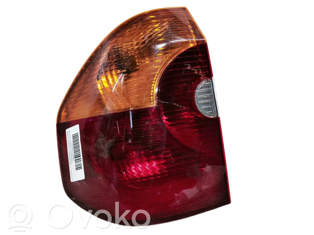 BMW X3 E83 Galinis žibintas kėbule 