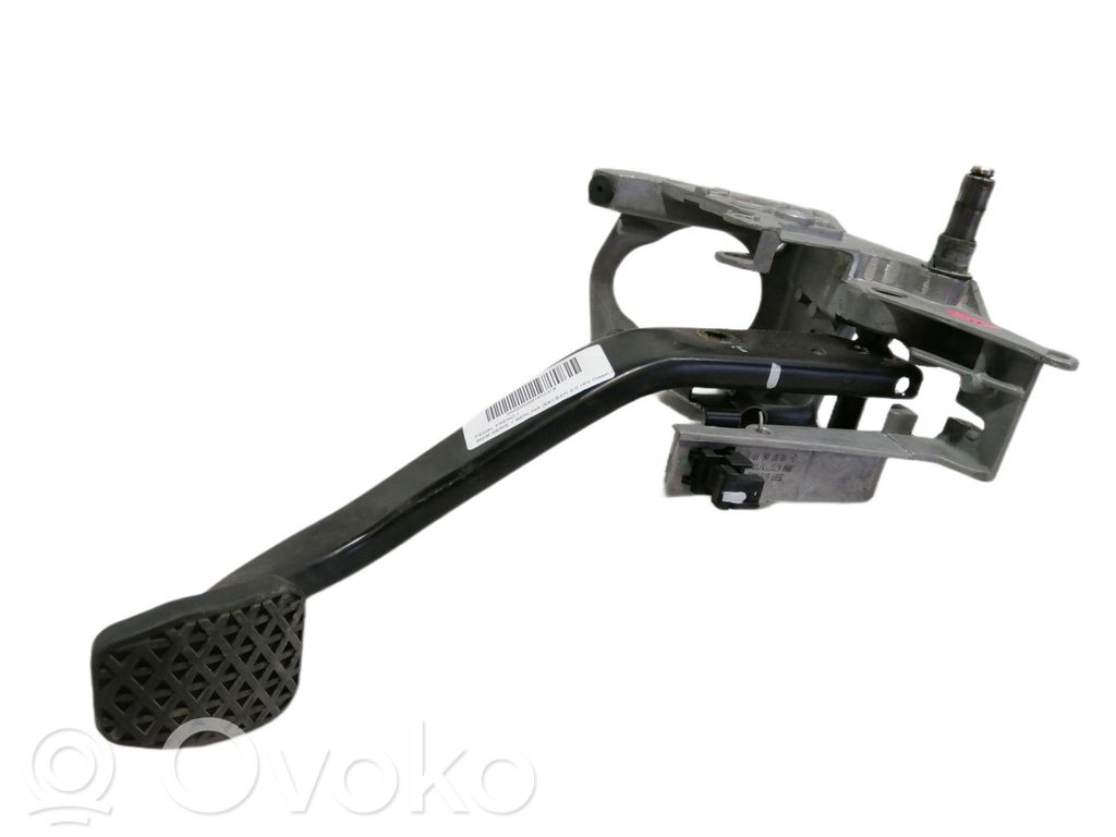 Pedal de freno   42322403