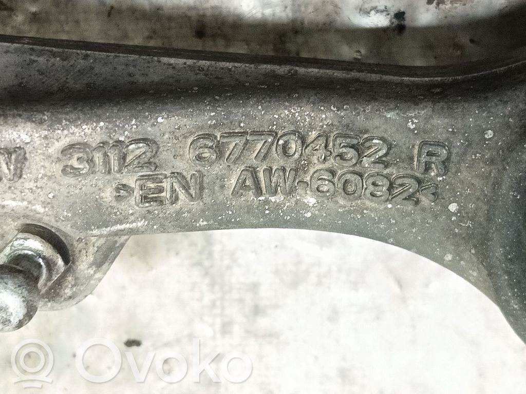 Priekinė svirtis   31126770452R