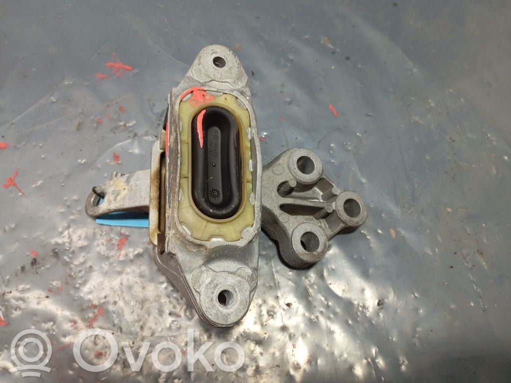 Opel Astra H Engine mount bracket 