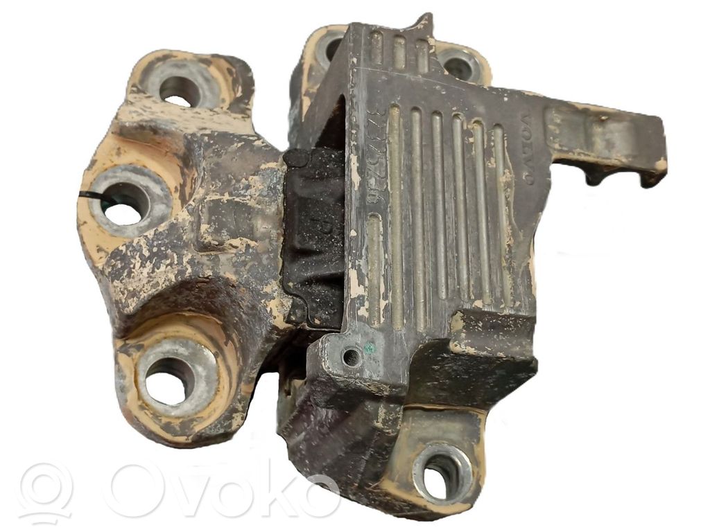 Engine mount bracket   31460512