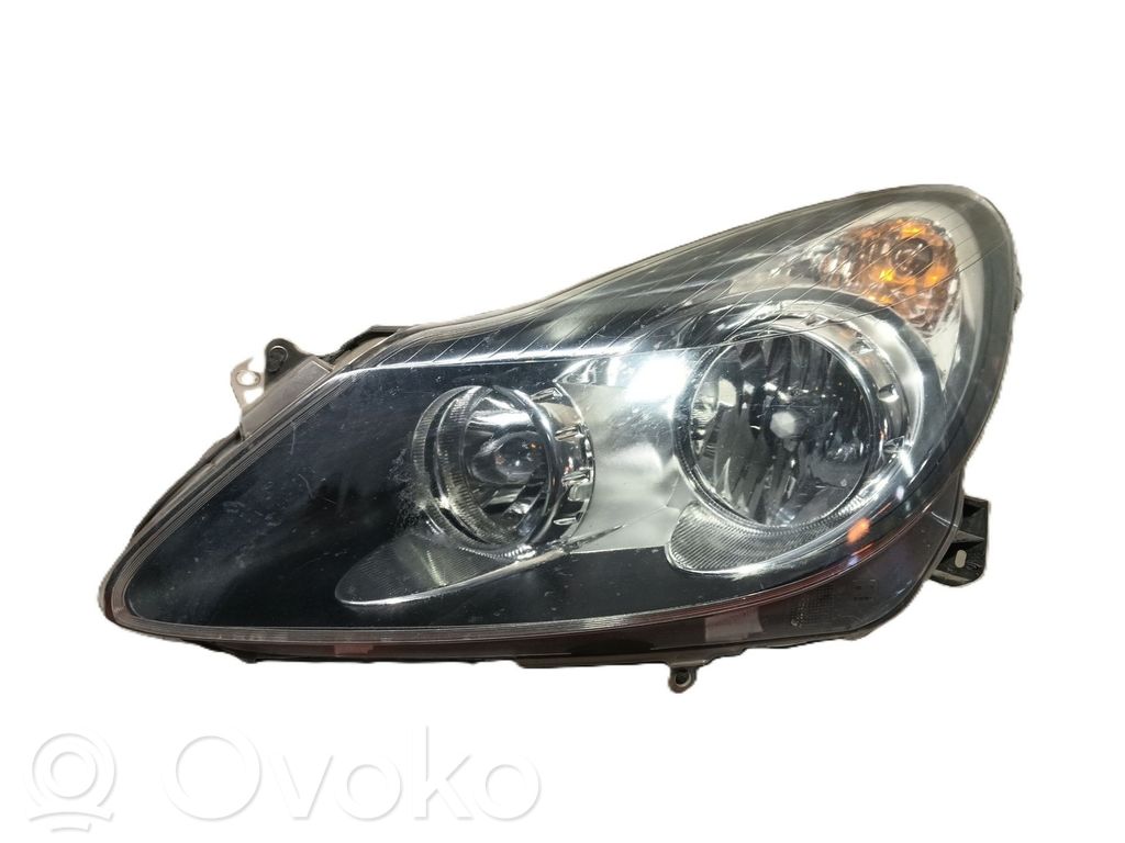 Opel Corsa D Faro/fanale 