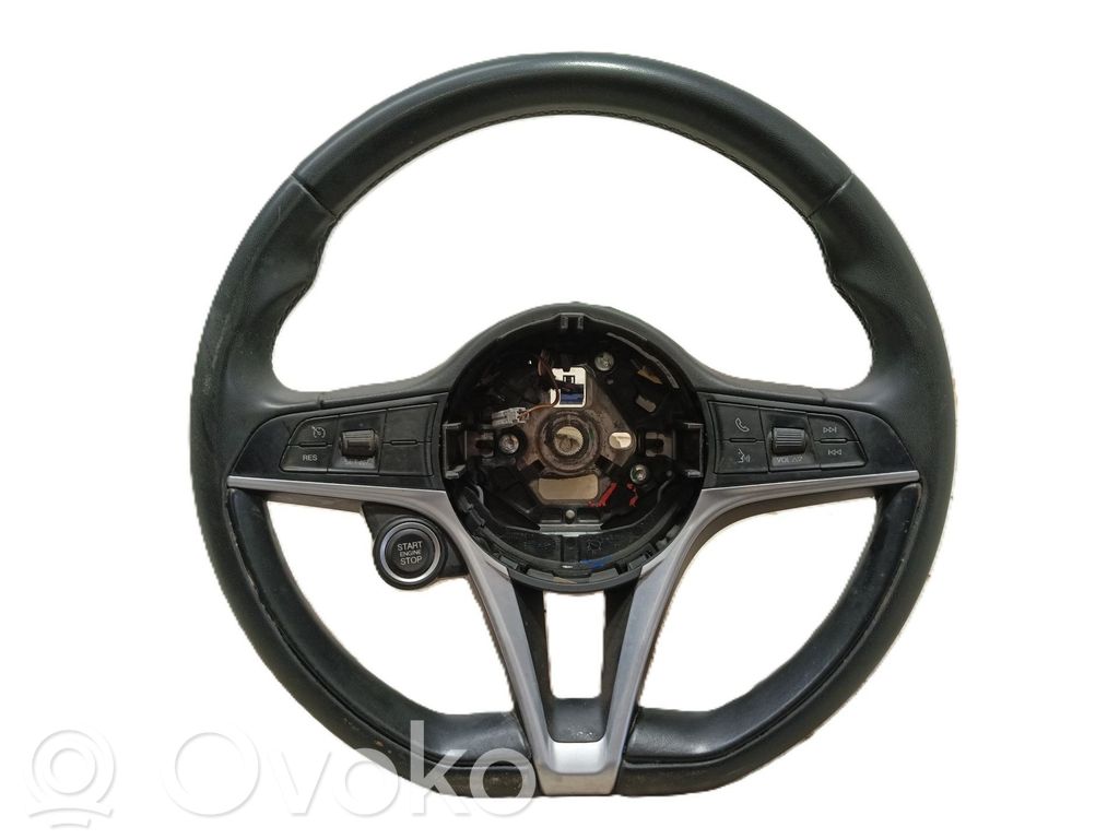 Alfa Romeo Giulia Ohjauspyörä 