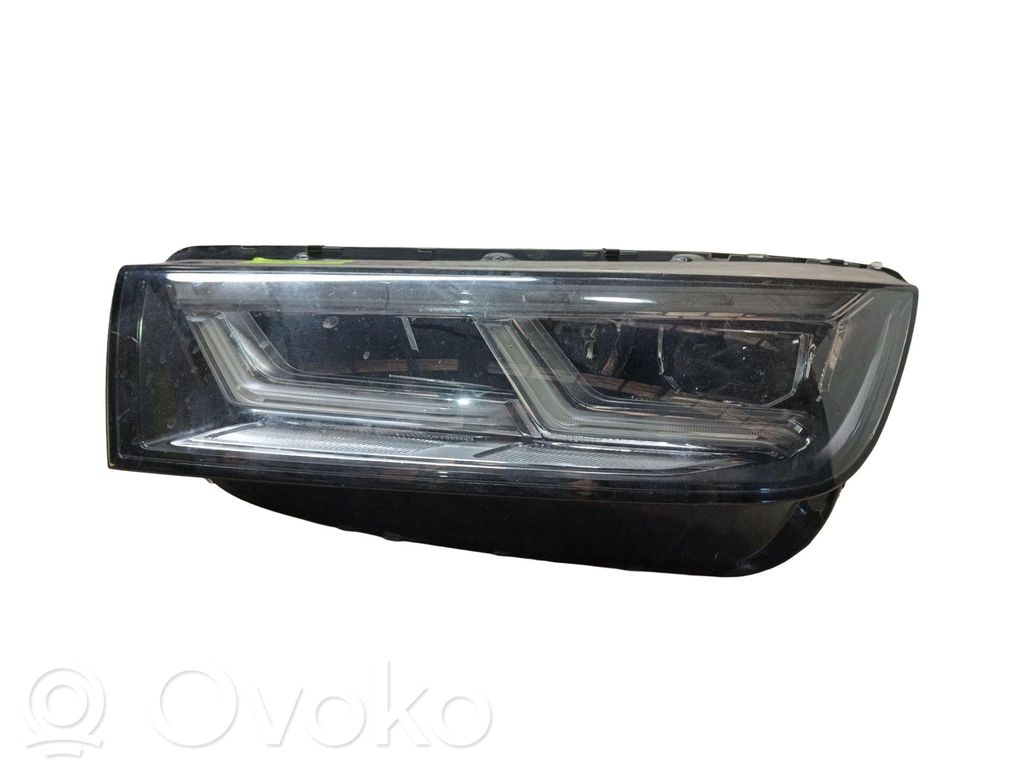Audi Q5 SQ5 FY Lampa przednia 