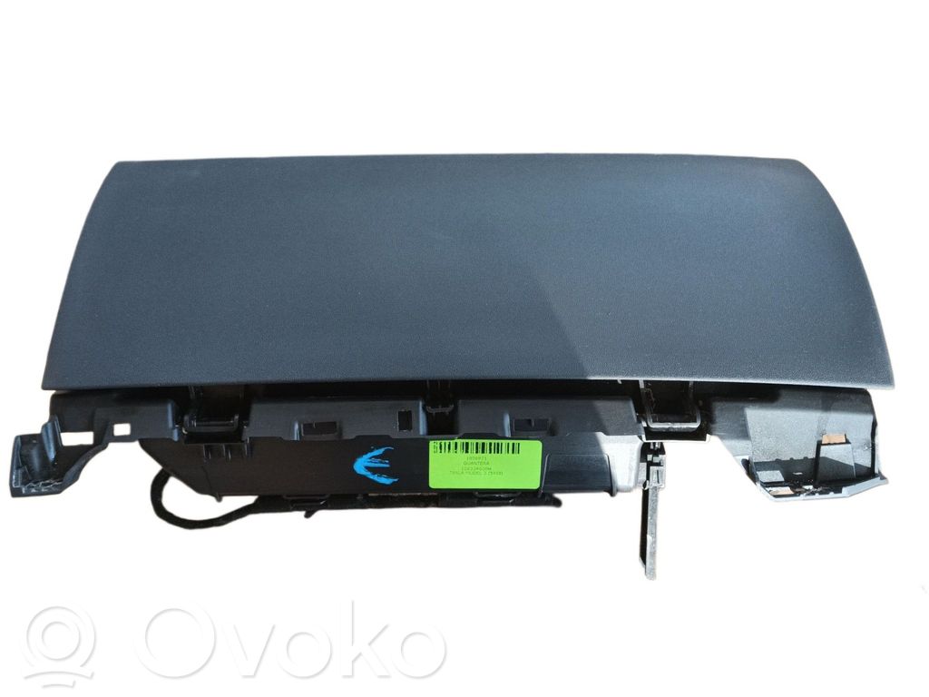 Guantera   108334000H,108334081K