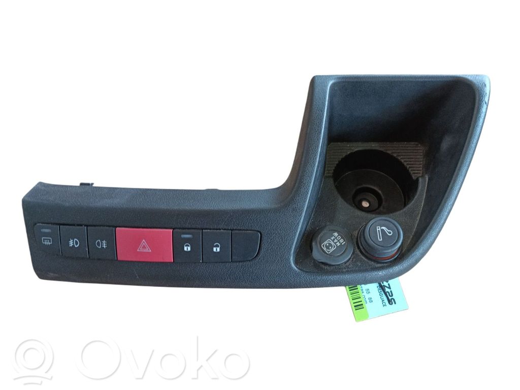 Botón interruptor de luz de peligro   1308183070