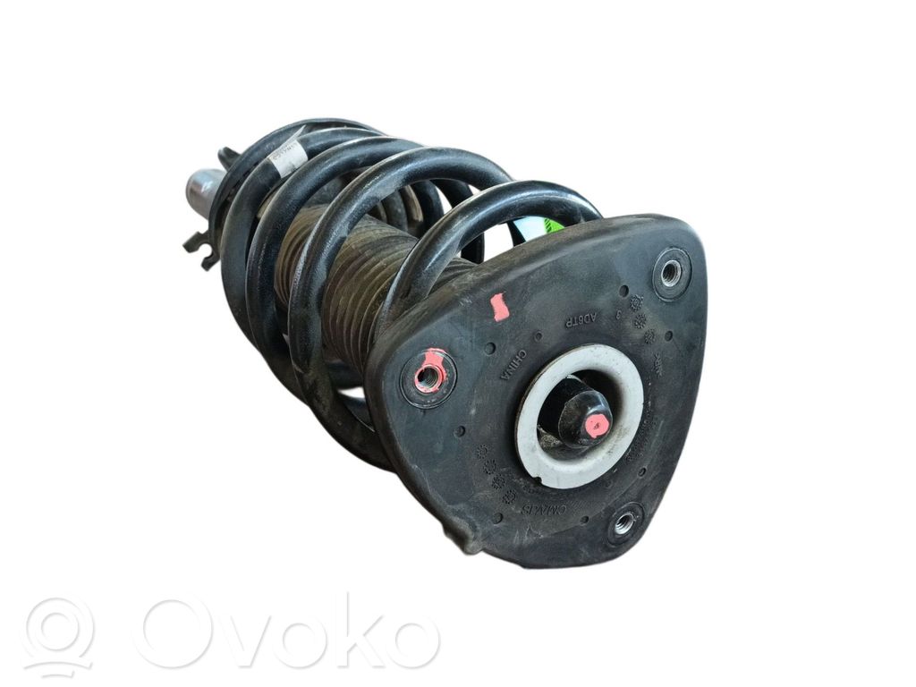 Lynk & co 01 Ammortizzatore anteriore con molla elicoidale 
