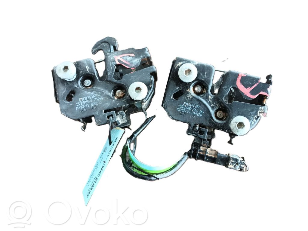 Tie down hook / loop   52087086
