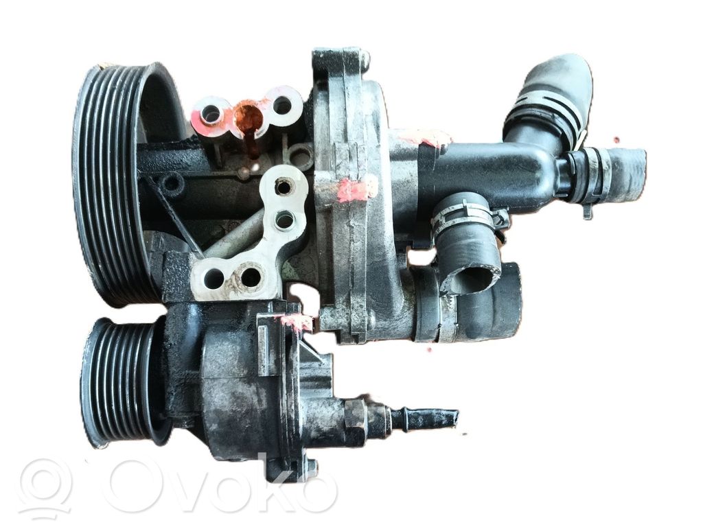 Vesipumppu   1581518