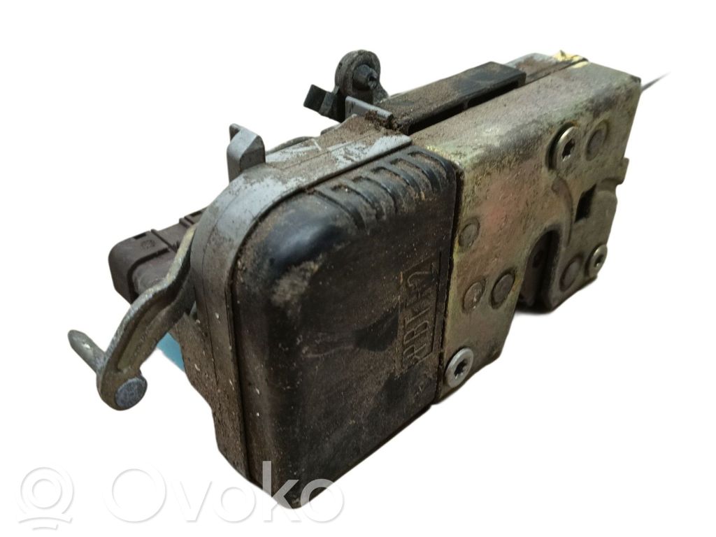 Etuoven lukko   9136L8