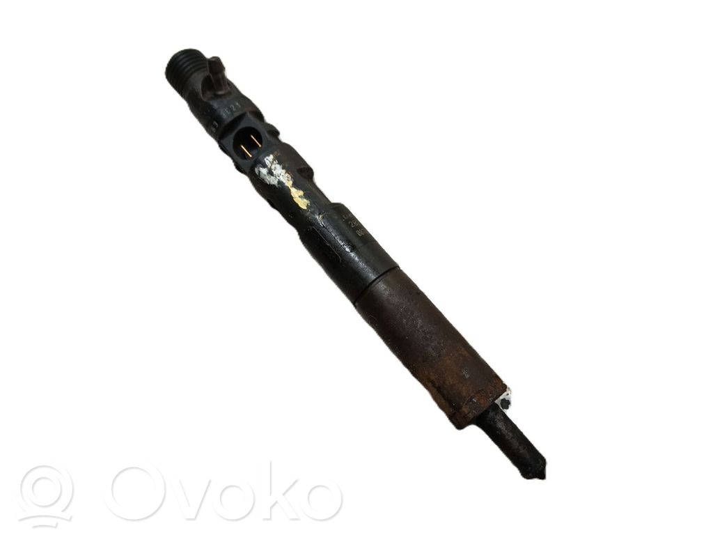 Inyector de combustible   166001137R,28232251