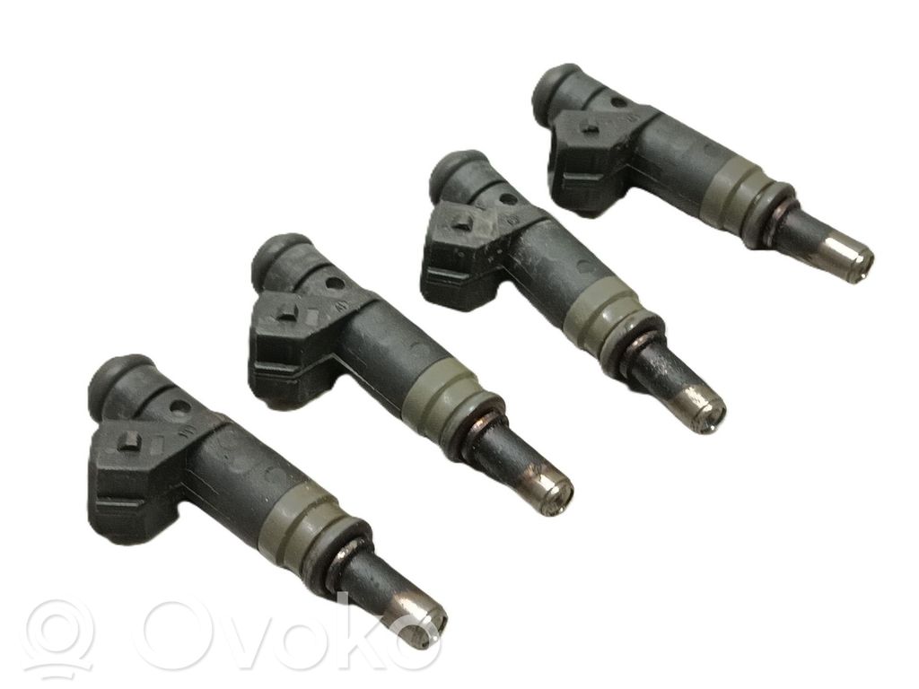 Inyector de combustible   13537506158,7506158