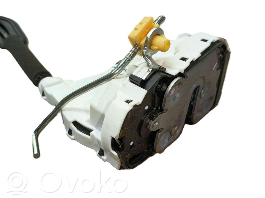 Takaoven lukko   11417023