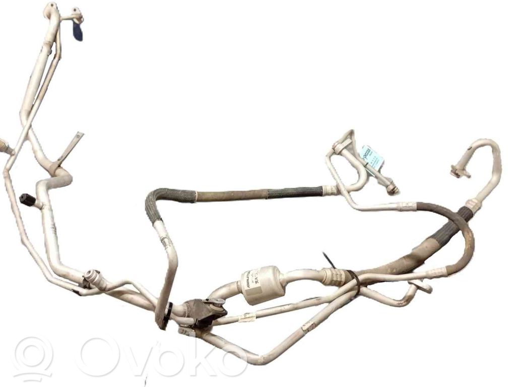 Peugeot 208 I Tubo flessibile aria condizionata (A/C) 