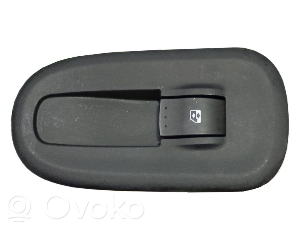 Renault Kangoo II Przyciski szyb