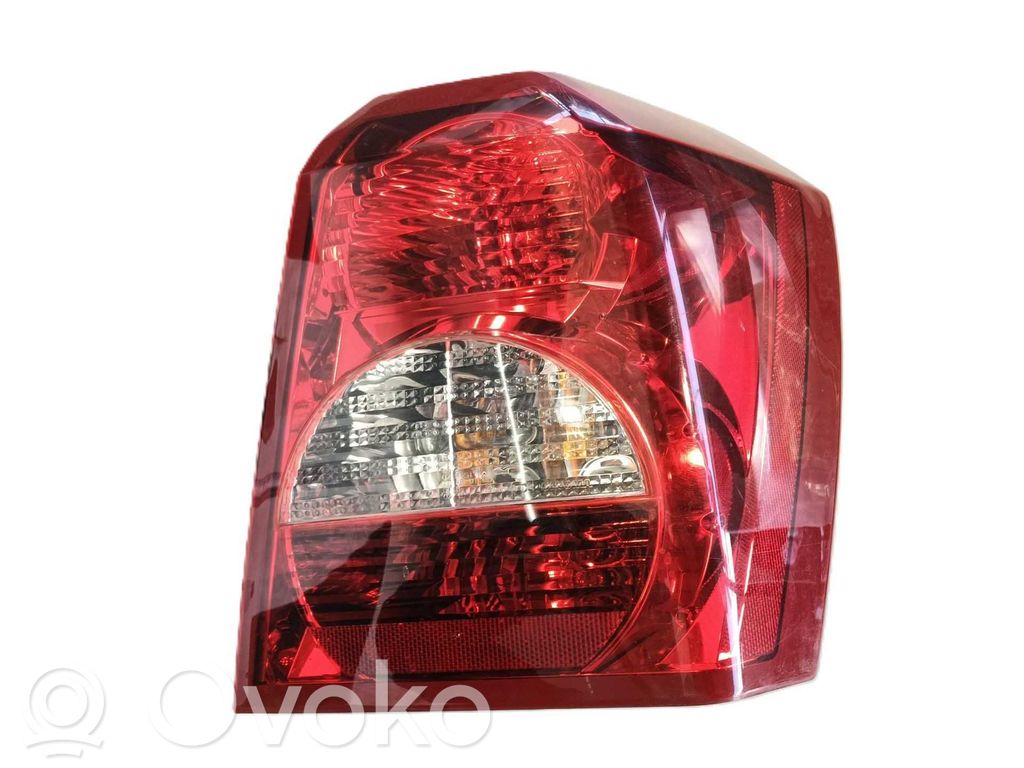 Dodge Caliber Luci posteriori